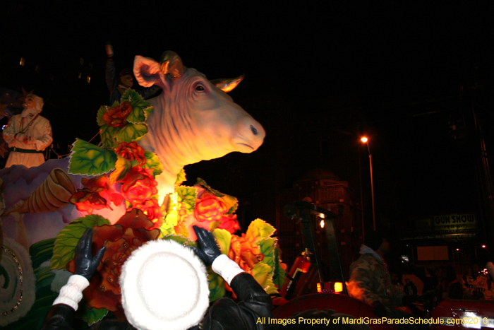 Krewe-of-Proteus-2010-Mardi-Gras-New-Orleans-9686