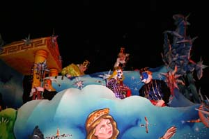 Krewe-of-Proteus-2010-Mardi-Gras-New-Orleans-9800